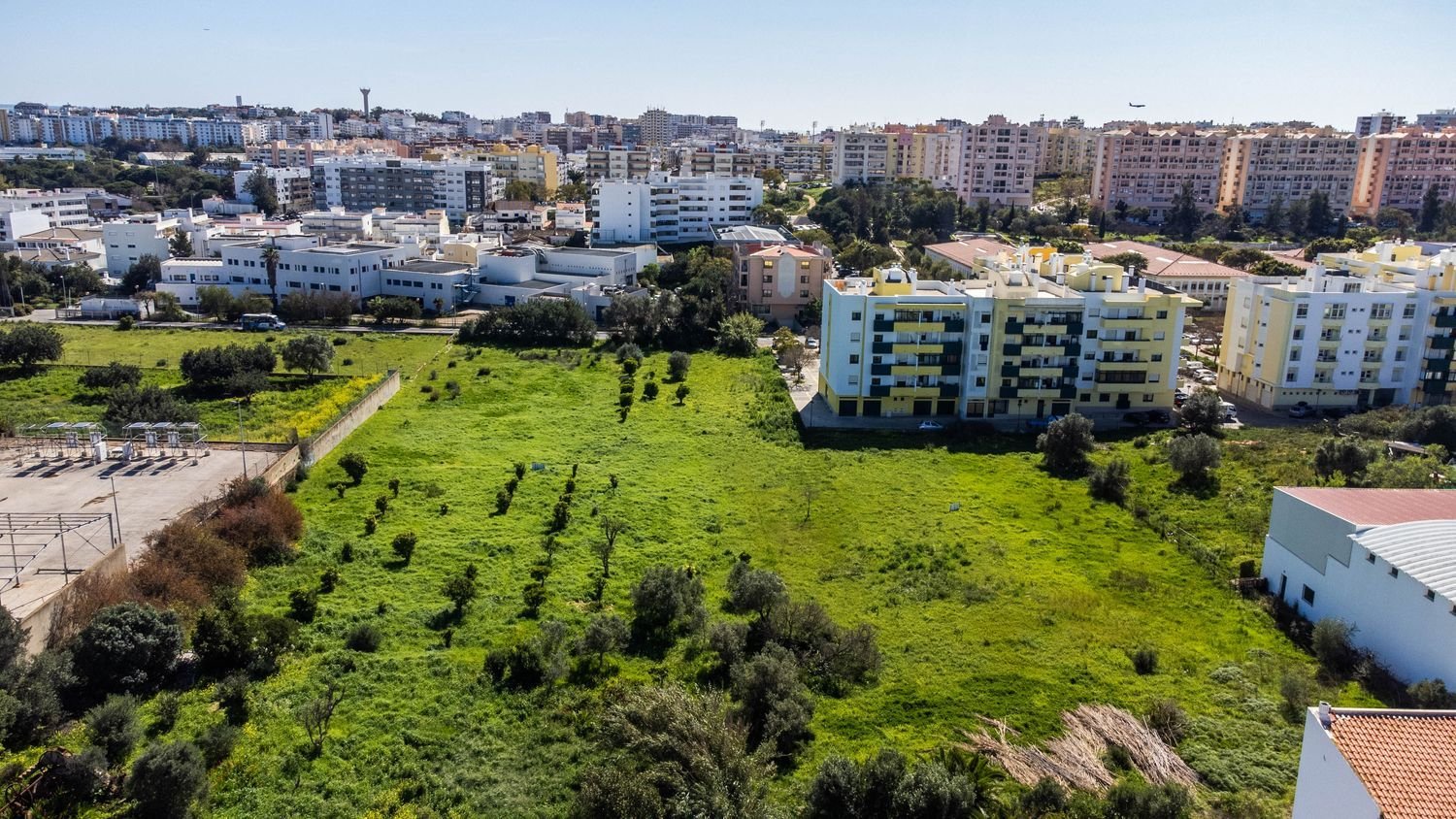 7560m² Land in Faro, Portugal No. 135548