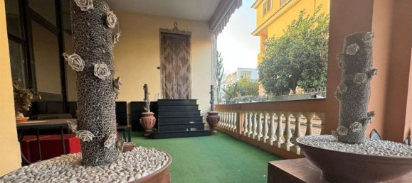 8 rooms Villa in Lusciano, Italy No. 64604 10