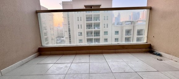Apartamento T1 em Greens, UAE N.º 109489 4