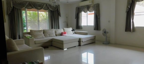 4 bedrooms Cafe / restaurant in Pattaya, Thailand No. 978 3