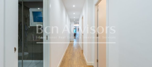 Apartamento de 3 dormitorios en Eixample, Spain No. 26161 21