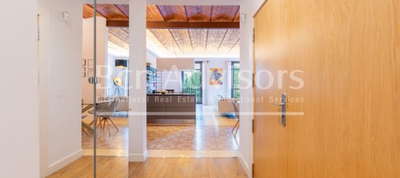 Apartamento de 3 dormitorios en Eixample, Spain No. 26161 11
