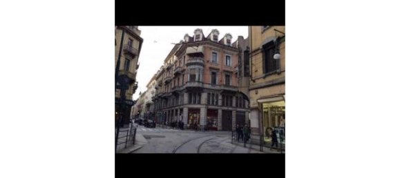 2 rooms Apartment in Turin, Italy No. 253756 2