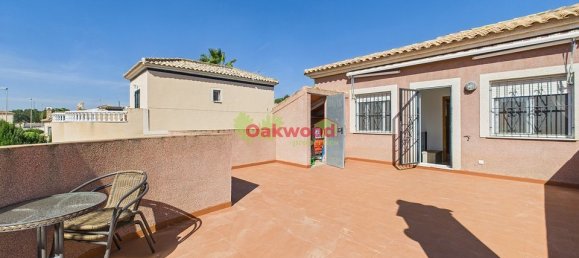 3 غرف نوم فيلا في Pinar De Campoverde, Spain رقم 188275 31