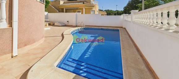 3 غرف نوم فيلا في Pinar De Campoverde, Spain رقم 188275 3