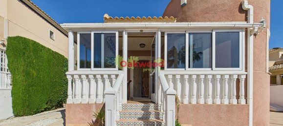 3 غرف نوم فيلا في Pinar De Campoverde, Spain رقم 188275 35