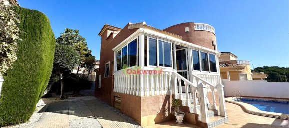 3 غرف نوم فيلا في Pinar De Campoverde, Spain رقم 188275 34