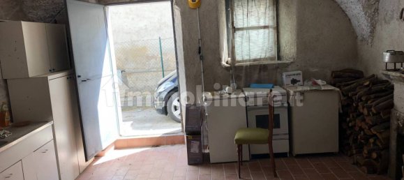 2 Schlafzimmer Wohnung in Capistrello, Italy, Nr. 255379 3