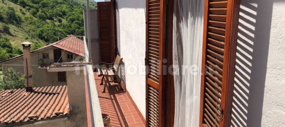 2 Schlafzimmer Wohnung in Capistrello, Italy, Nr. 255379 9