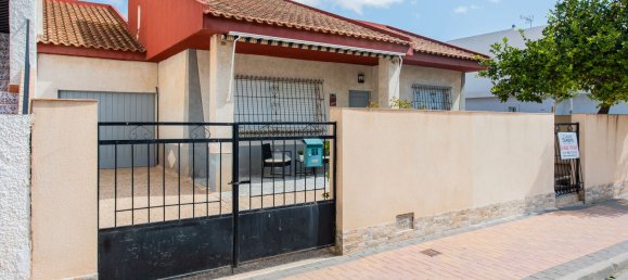4 bedrooms Townhouse in Los Alcazares, Spain No. 178670 3