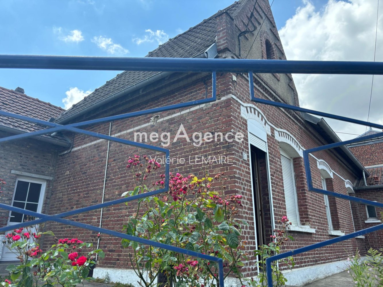 3 bedrooms House in Chaulnes, France No. 263898