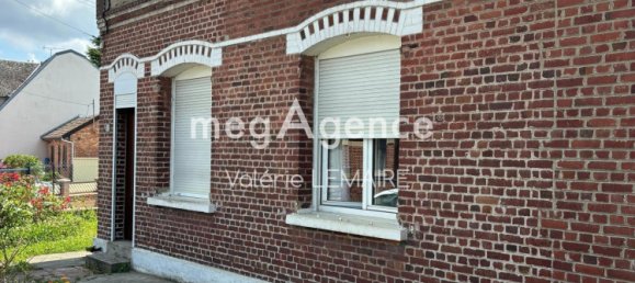 3 bedrooms House in Chaulnes, France No. 263898 3