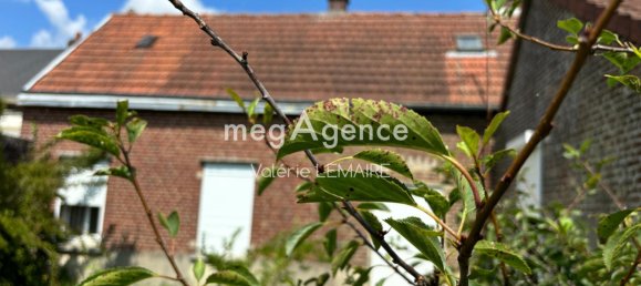 3 bedrooms House in Chaulnes, France No. 263898 17