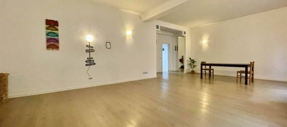 2 غرف نوم شقة في Mantua, Italy رقم 250240 14