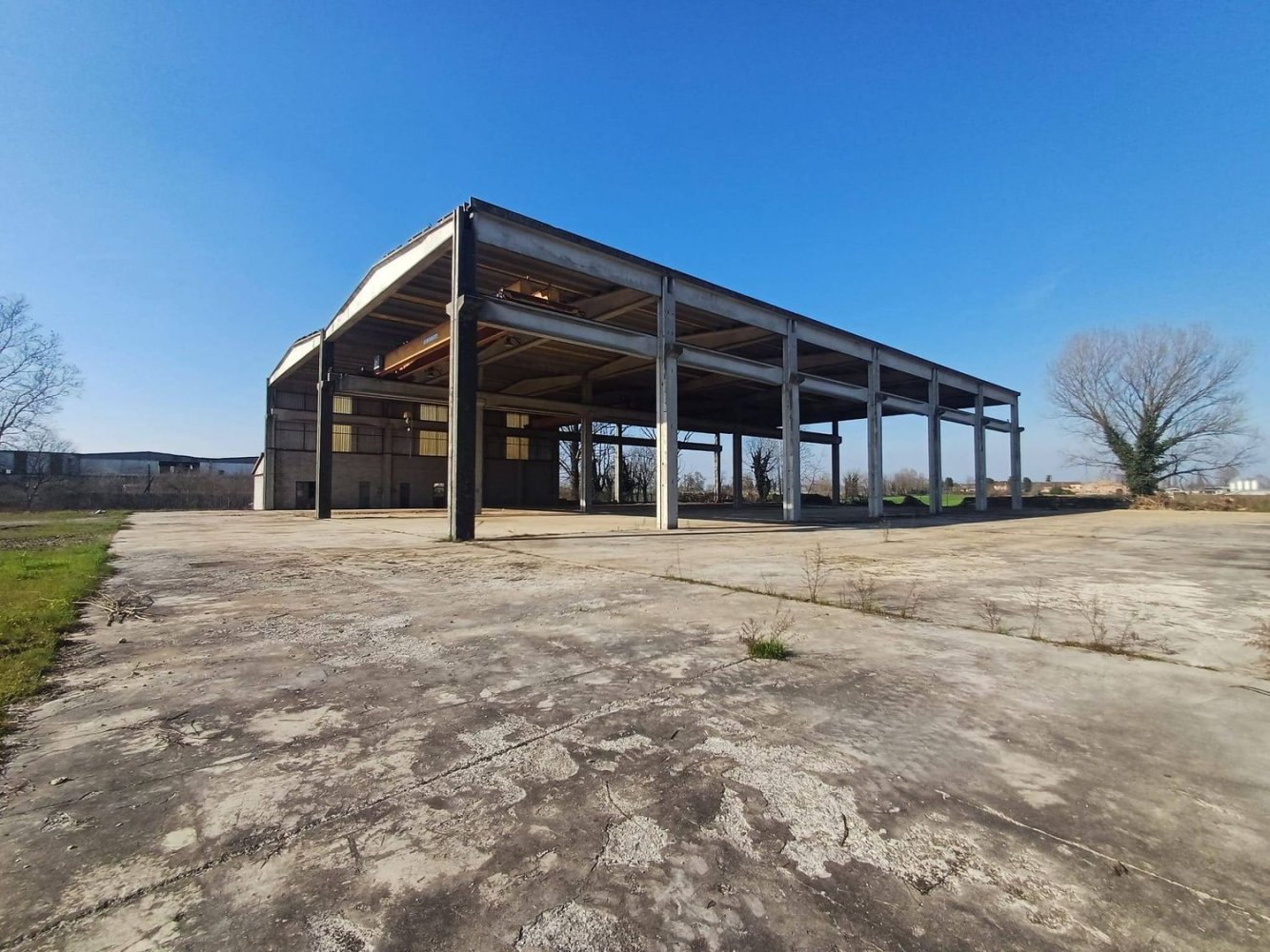 Lagerhaus in Brescia, Italy 5000m², Nr. 391862