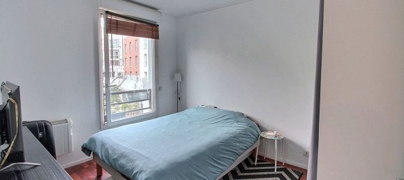 1 bedroom Apartment in Suresnes, France No. 182462 3