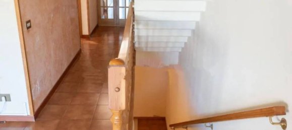 Вилла с 7 комнатами в Луни, Италия № 99193 20