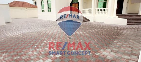 6 bedrooms Villa in Khalifa City, UAE No. 21572 9