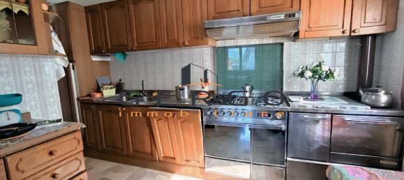 8 rooms House in Vittorio Veneto, Italy No. 2926 22