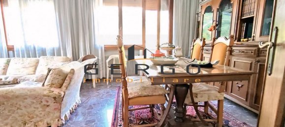 8 rooms House in Vittorio Veneto, Italy No. 2926 20