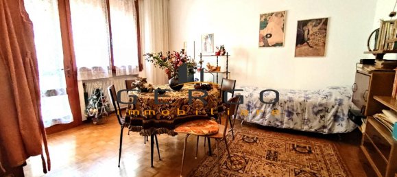 8 rooms House in Vittorio Veneto, Italy No. 2926 25