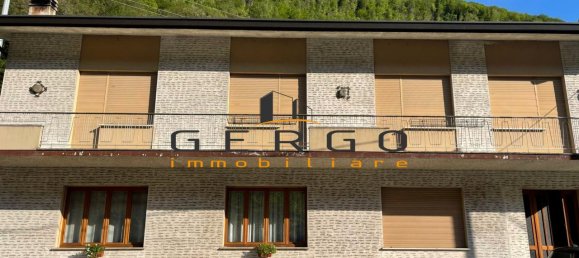 8 rooms House in Vittorio Veneto, Italy No. 2926 29