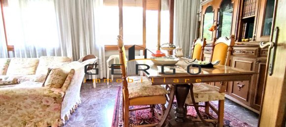 8 rooms House in Vittorio Veneto, Italy No. 2926 38