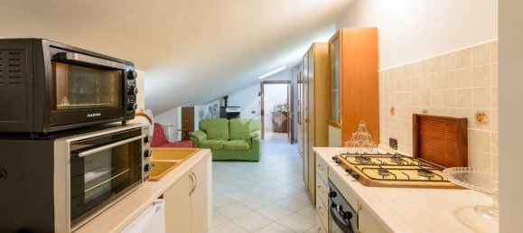 9 bedrooms Villa in Gubbio, Italy No. 48220 16