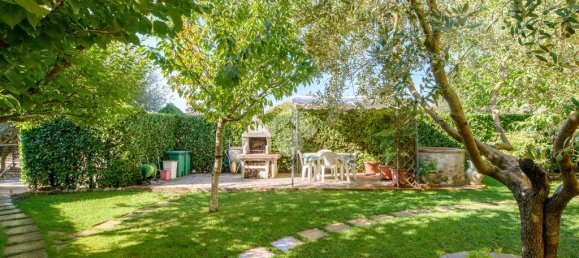 9 bedrooms Villa in Gubbio, Italy No. 48220 18