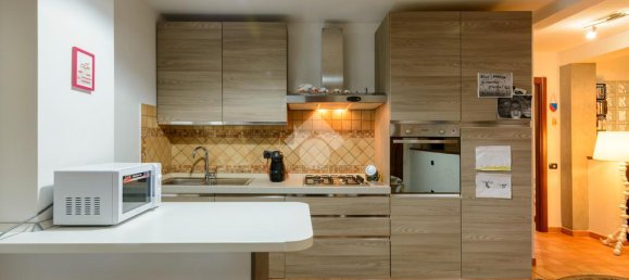 9 bedrooms Villa in Gubbio, Italy No. 48220 3