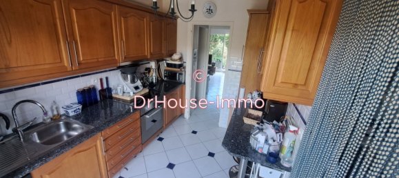 Casa T2 em Roissy-en-Brie, France N.º 183132 4