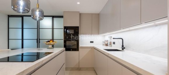 Apartamento T3 em Marbella, Spain N.º 122409 13