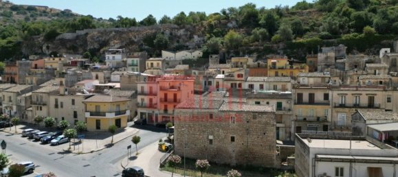 Casa de 7 divisões em Modica, Italy N.º 200197 9