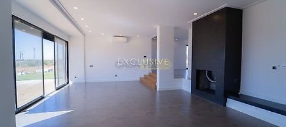 7 bedrooms House in Quarteira, Portugal No. 33058 6