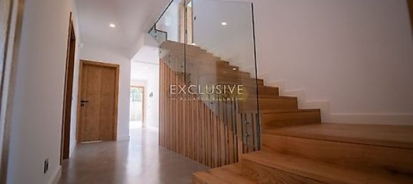 7 bedrooms House in Quarteira, Portugal No. 33058 4