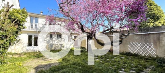 Casa de 5 dormitorios en Antony, France No. 149301 5