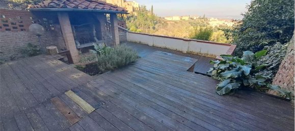 Casa de 9 divisões em San Miniato, Italy N.º 129819 12