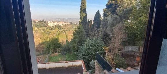 Casa de 9 divisões em San Miniato, Italy N.º 129819 24