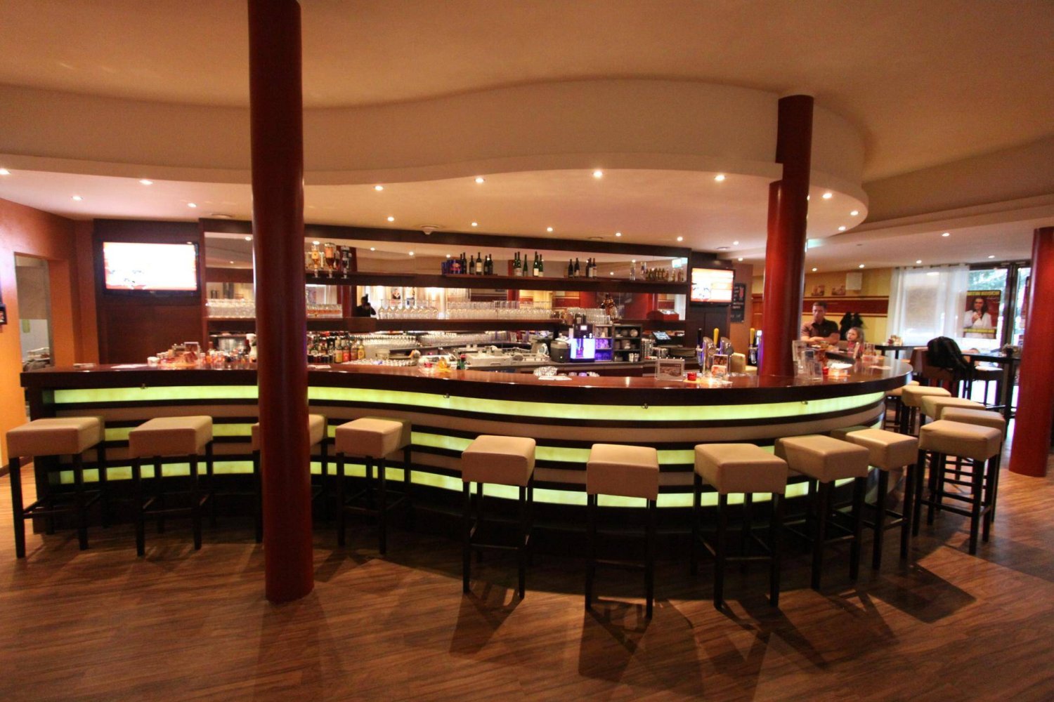 Oficina en Amstetten, Austria 500 m² No. 254288