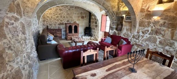 4 Schlafzimmer Bauernhof in Xaghra, Malta, Nr. 5874 13