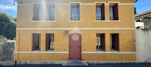 2 bedrooms House in Vittorio Veneto, Italy No. 287931 3