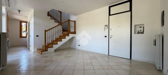 2 bedrooms House in Vittorio Veneto, Italy No. 287931 9