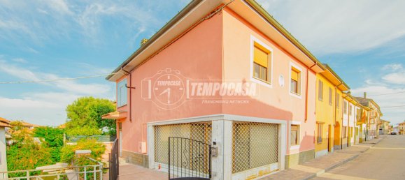 Casa de 4 habitaciónes en Palestro, Italy No. 274472 36