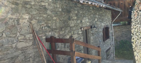 Casa de 4 habitaciónes en Saint Vincent, Italy No. 261494 4