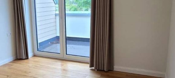 2 bedrooms Penthouse in Wesermarsch, Germany No. 224995 9