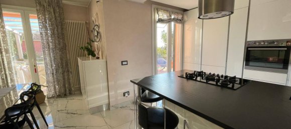 3 rooms Apartment in Ventimiglia, Italy No. 103907 28