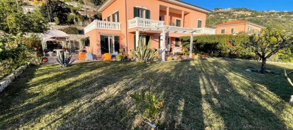 3 rooms Apartment in Ventimiglia, Italy No. 103907 21