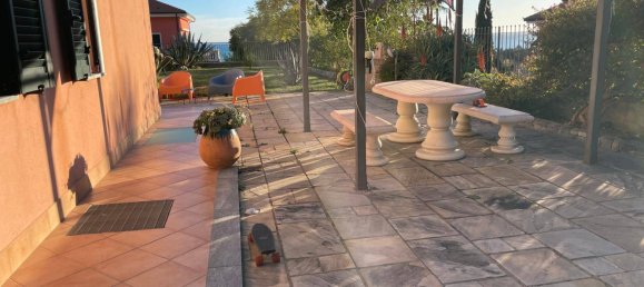 3 rooms Apartment in Ventimiglia, Italy No. 103907 16