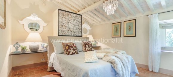 7 bedrooms Villa in Lucca, Italy No. 377440 23