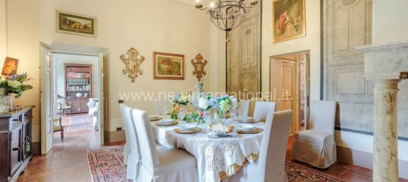 7 bedrooms Villa in Lucca, Italy No. 377440 15